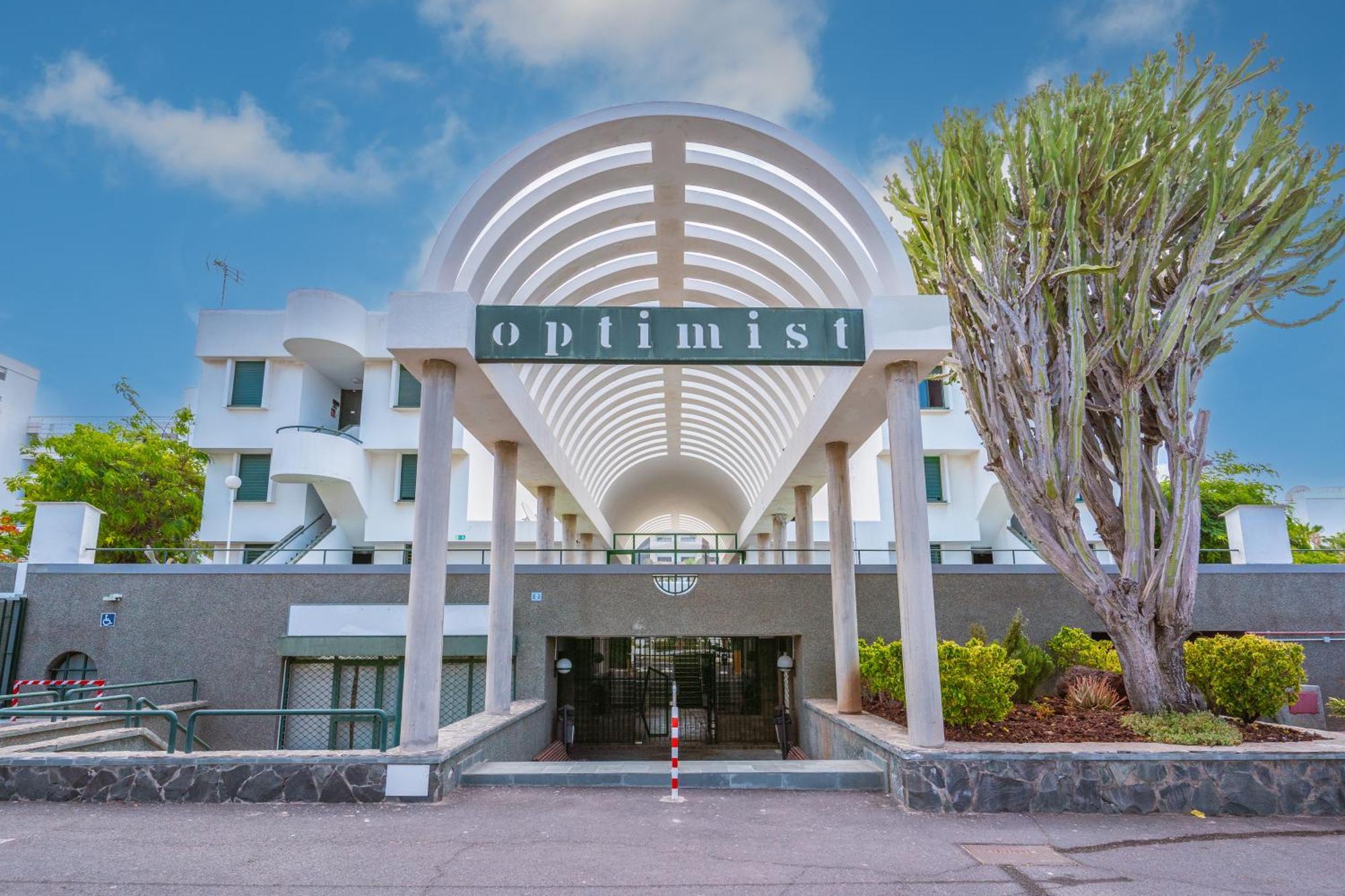 Go2Tenerife Apart Sira Family, Pool & Beach Playa de las Americas  Ngoại thất bức ảnh